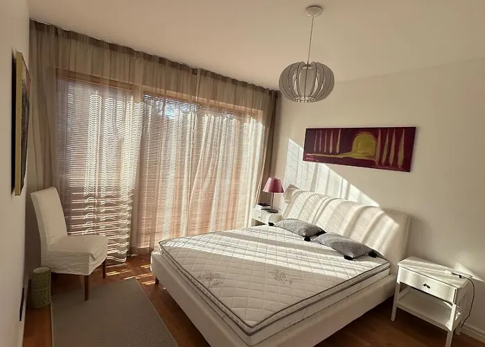 Cozy In Kadriorg Park Apartamento *